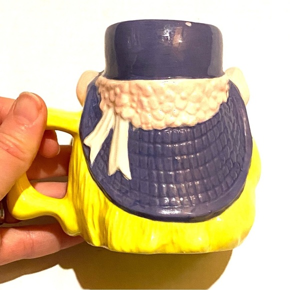 Miss Piggy Muppet Painted Ceramic Mug Coffee Cup - Picture 5 of 9